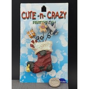 Christmas stocking pin‎